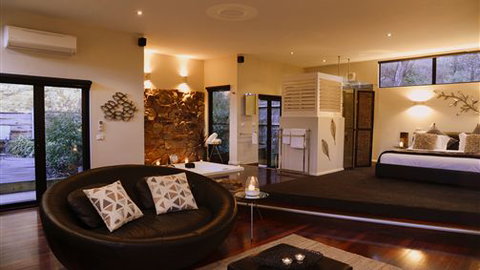 Kudos Villas - Accommodation Burleigh 7