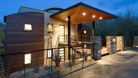 Saltus Luxury Accommodation - Accommodation Burleigh 0
