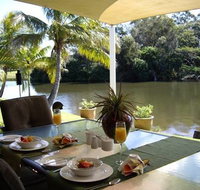Alexander Lakeside Bed  Breakfast - Accommodation Burleigh
