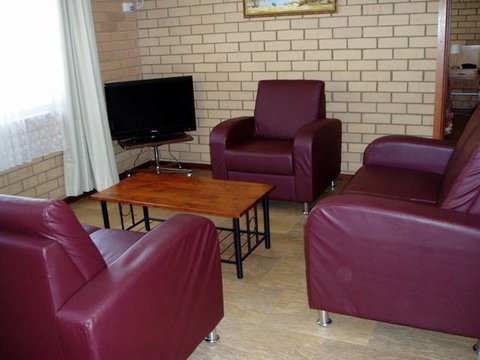 Augusta Escape - Accommodation Burleigh 2