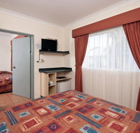 Cairns Queens Court - Accommodation Burleigh