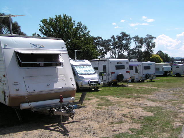 Hackett ACT Accommodation Burleigh