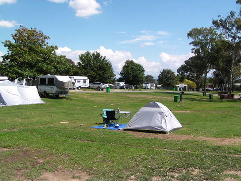 Canberra Carotel Motel & Caravan Park - Accommodation Burleigh 2
