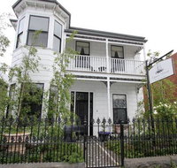 Captains Retreat BB - Accommodation Burleigh