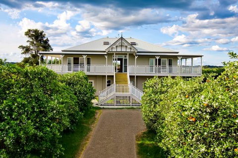 Cornwallis House - Accommodation Burleigh 1