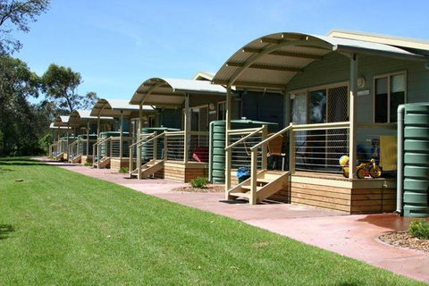 Lakesea Park - Accommodation Burleigh 0