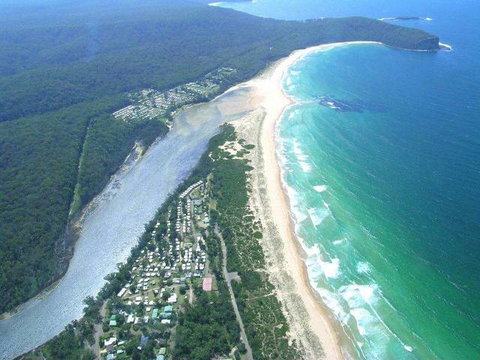 Lakesea Park - Accommodation Burleigh 6