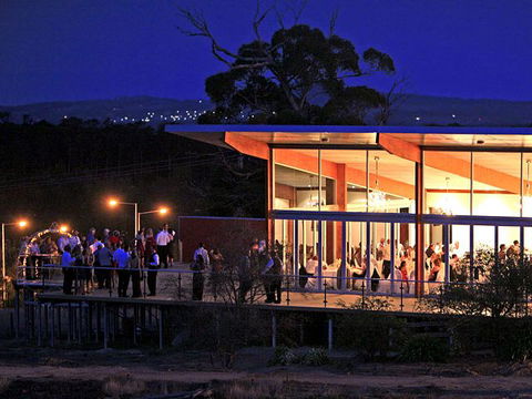 Macedon Ranges Hotel & Spa - Accommodation Burleigh 3