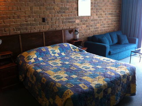 Marion Motel & Apartments - Accommodation Burleigh 1