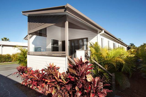 NRMA Treasure Island Holiday Park - Accommodation Burleigh 3