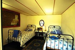 Price Morris Cottage - Accommodation Burleigh 3