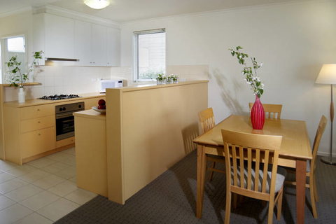 Quest Williamstown North - Accommodation Burleigh 6