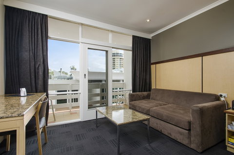 Watermark Glenelg - Accommodation Burleigh 0