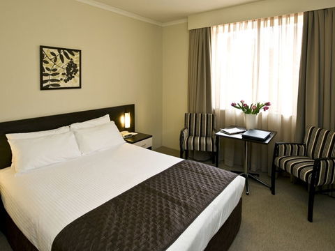 Wesley Lodge - Accommodation Burleigh 0