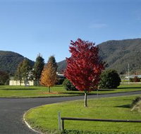 Talbingo Country Club - Accommodation Burleigh