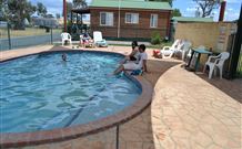 Holbrook Motor Village - Accommodation Burleigh 0