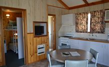 Holbrook Motor Village - Accommodation Burleigh 2