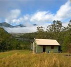 Wave Hill Station Farmstay Clarence River Gorge - Fine - Accommodation Burleigh