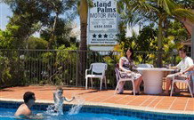 Island Palms Motor Inn - Forster - Accommodation Burleigh 0