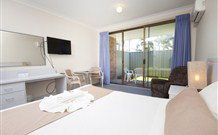 Island Palms Motor Inn - Forster - Accommodation Burleigh 1