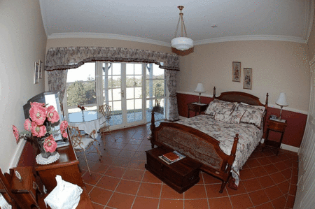 McKeown's Rest - Accommodation Burleigh 2
