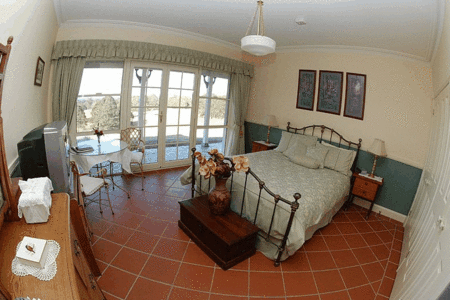 McKeown's Rest - Accommodation Burleigh 3