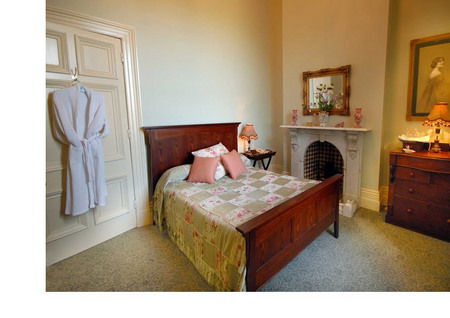 Rupertswood Mansion - Accommodation Burleigh 1