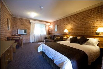 Blue Gum Motor Inn - Accommodation Burleigh 4