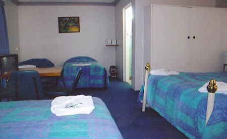 Titania Motel - Accommodation Burleigh 4