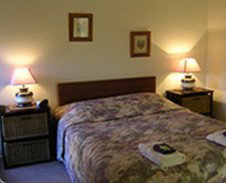 Executive Hideaway Motel - Accommodation Burleigh 1