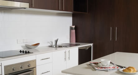 Quality Suites Clifton On Northbourne - Accommodation Burleigh 3