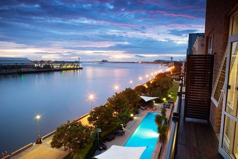 Crowne Plaza Newcastle - Accommodation Burleigh 0