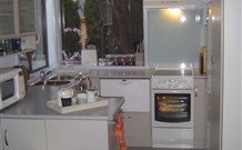 Cockatoo Cottage Pooncarie - Accommodation Burleigh 2