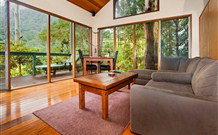 DAG Sheep Station - Accommodation Burleigh 3