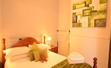 Fabulous Location - Accommodation Burleigh 1