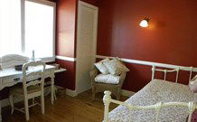 Yahgunyah Cottage - Accommodation Burleigh 2