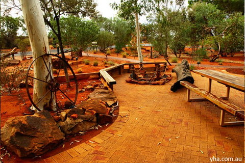 Kings Canyon Holiday Park - Accommodation Burleigh 3