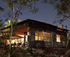 Hidden Valley Cabins - Accommodation Burleigh 1