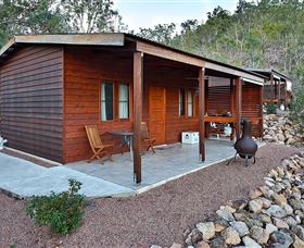 Hidden Valley Cabins - Accommodation Burleigh 4