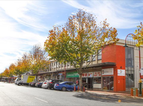 Dickson Central - Accommodation Burleigh 7