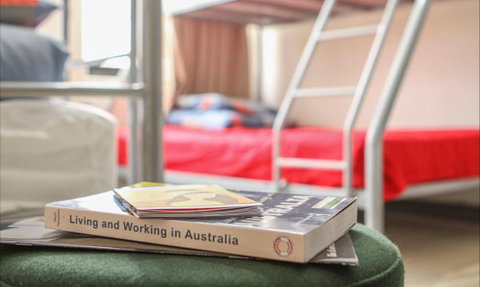 Dickson Central - Accommodation Burleigh 8