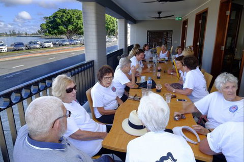 Lakes And Ocean Hotel - Accommodation Burleigh 8