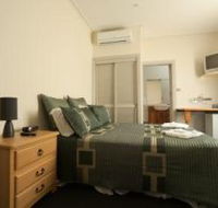 Tommys Tavern  - Accommodation Burleigh