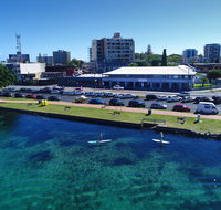 Lakes and Ocean Hotel - Accommodation Burleigh