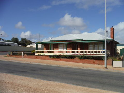 Sea Crest - Accommodation Burleigh 0
