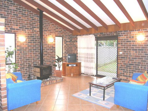 The Happy Shack At Callala Bay - Accommodation Burleigh 0