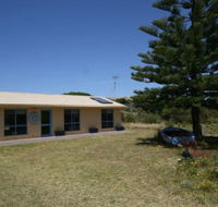 LJ Hooker Goolwa Holiday Rentals - 15 Eaton Avenue Goolwa Beach - Accommodation Burleigh
