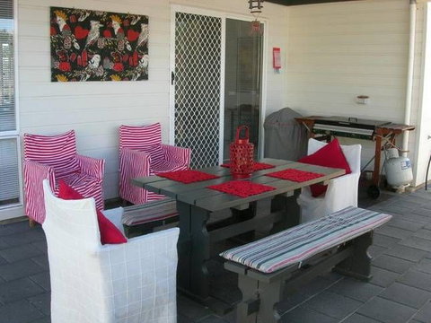 Annies Beach House - Accommodation Burleigh 7