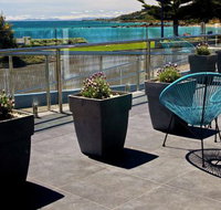 Penguin Beachfront Apartments - Accommodation Burleigh