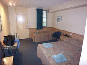 Commodore Motor Inn Mildura - Accommodation Burleigh 2